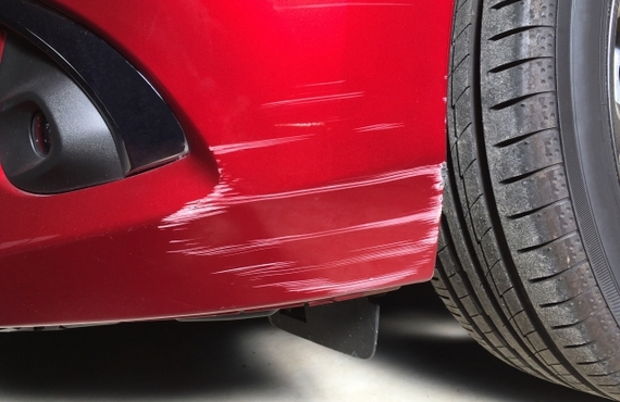 バンパーの傷を補修で直す｜下関で車のキズ直しはアップグーズ